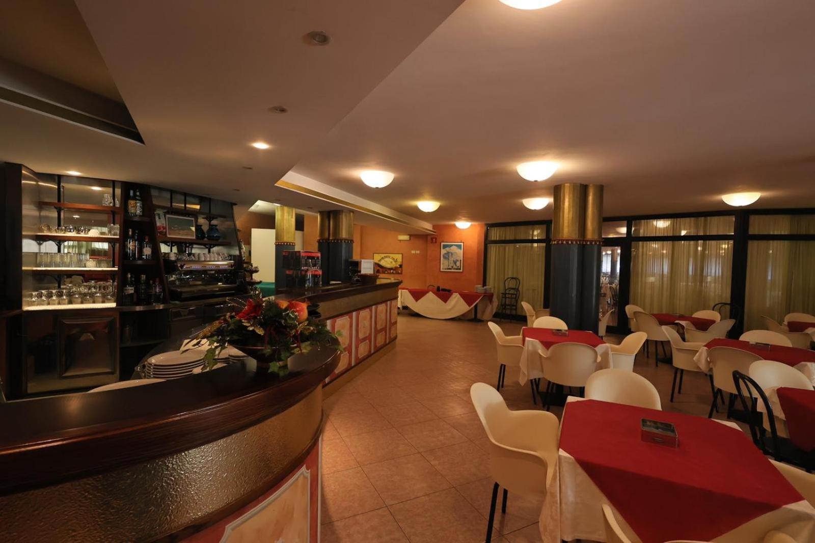Hotel Brunforte Sarnano Exterior foto